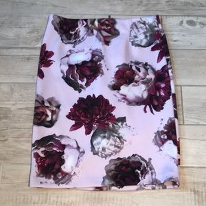 TAHARI FLORAL SKIRT